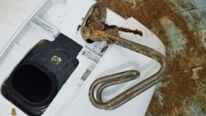 Vệ sinh bình nóng lạnh